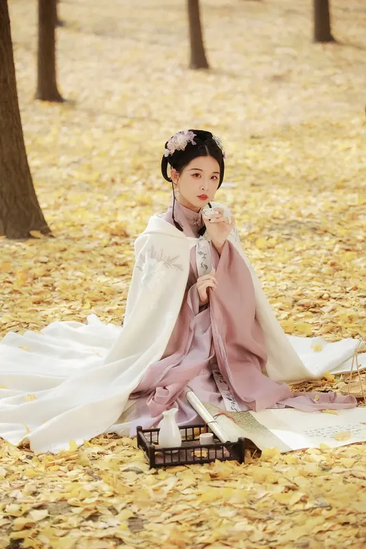 [艺图语] 2022.06.11 伤别离 _喵喵家的小鱼干_ - 艺图语